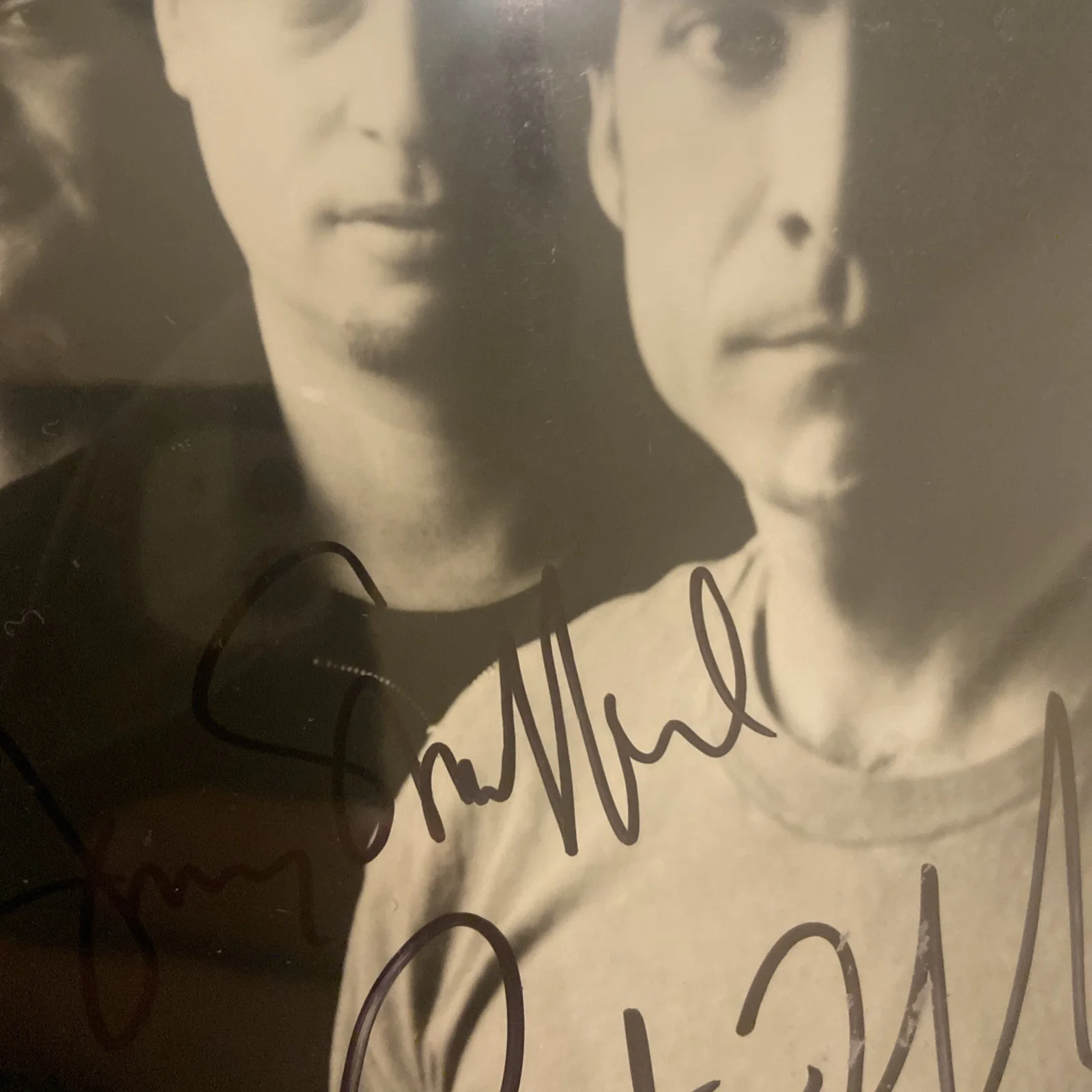 Autographed American Pop Band Train Signed by all 5 Members 8x10 Photo, изображение 5