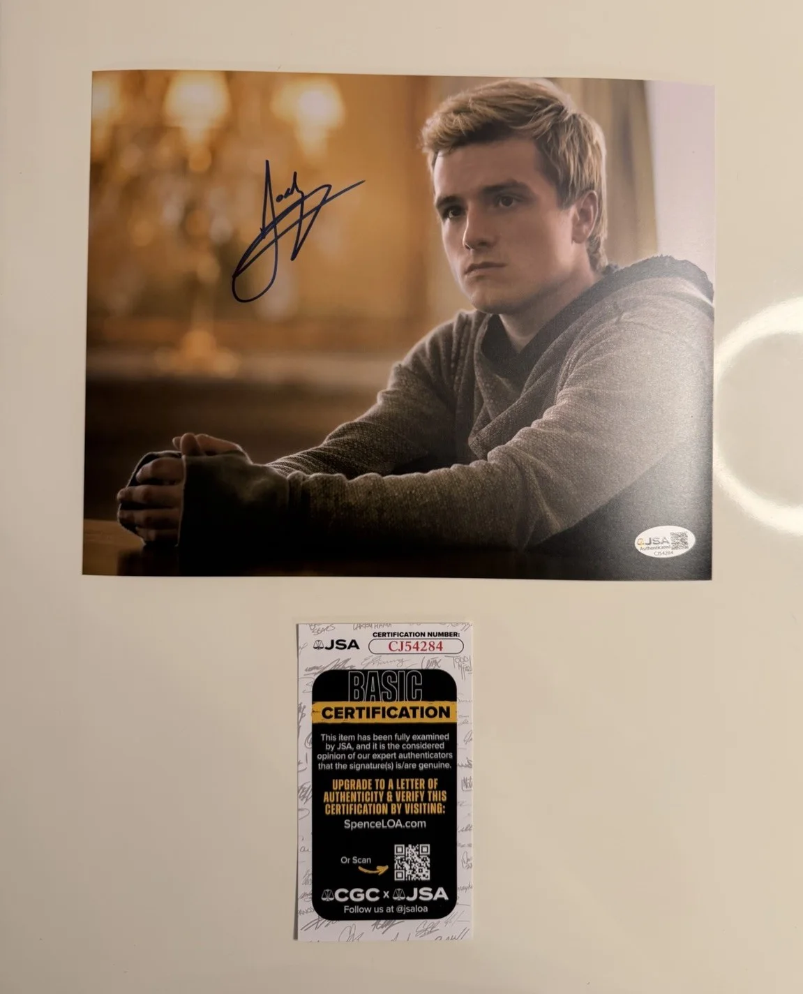 Josh Hutcherson — Josh Hutcherson Actor Autographed 8x10 Photo Hunger Games Rare JSA COA
