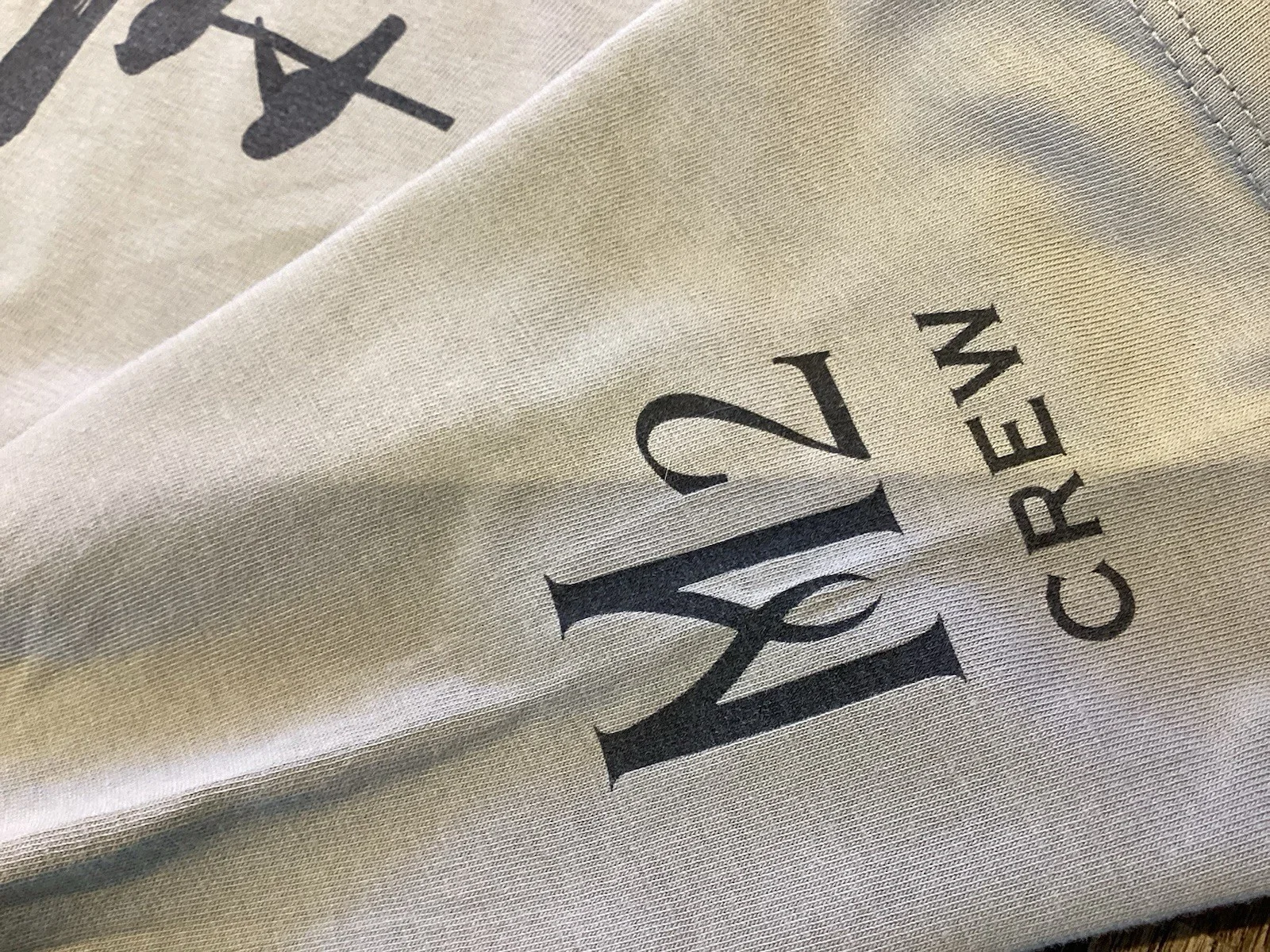 MALEFICENT 2 Cast & Crew Set Given Cream Printed T-Shirt size L, изображение 3