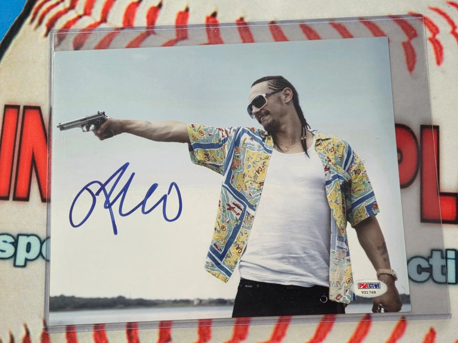 JAMES FRANCO — AUTHENTIC JAMES FRANCO AUTOGRAPHED 8X10 PHOTO PSA/DNA CERTIFIED SPRING BREAKERS, image 2
