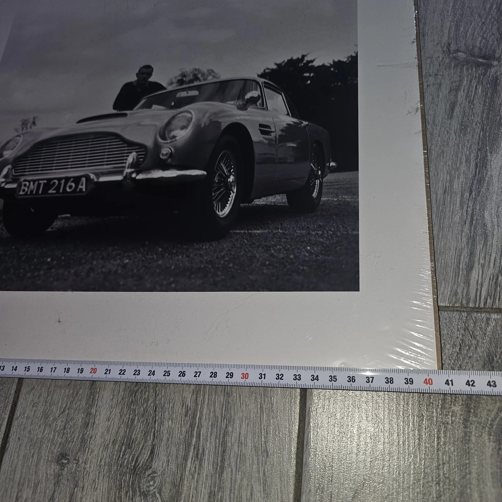 Fantastic James Bond 007 Print 40cms X 50cms Showing The Aston Martin DB5, изображение 4