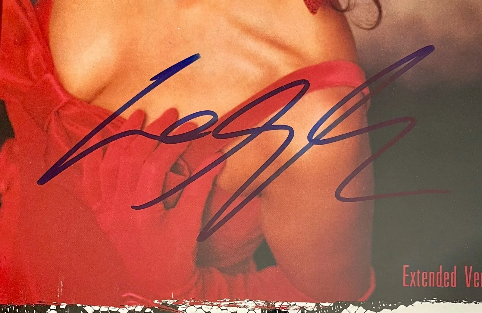 Sheena Easton — Sheena Easton Signed The Lover In Me Vinyl LP Framed Record Display Pop JSA COA, изображение 3
