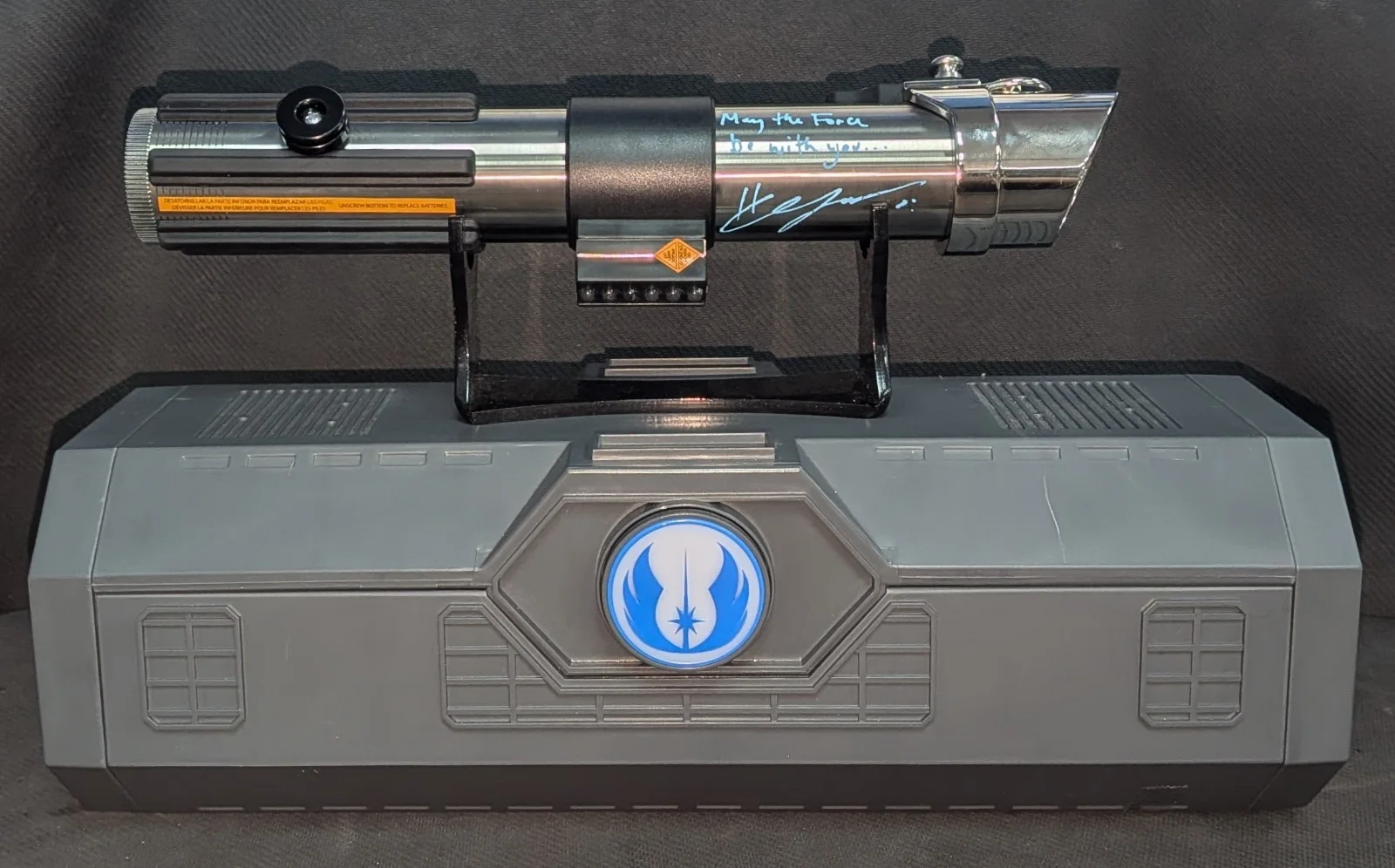 Hayden Christensen — Hayden Christensen Anakin Skywalker Autographed Signed Legacy Lightsaber WB JSA, изображение 2