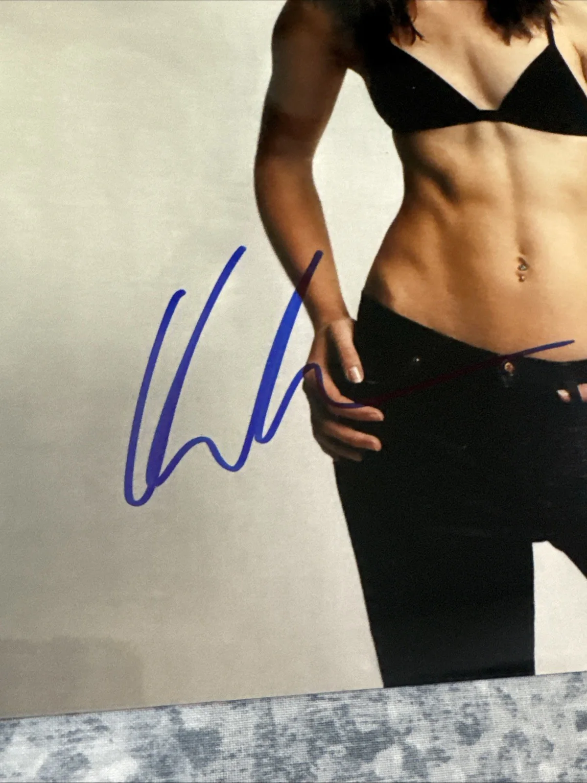 Keira Knightley Original Autograph 8 X 10 Photograph Sexy Model Actress, изображение 3