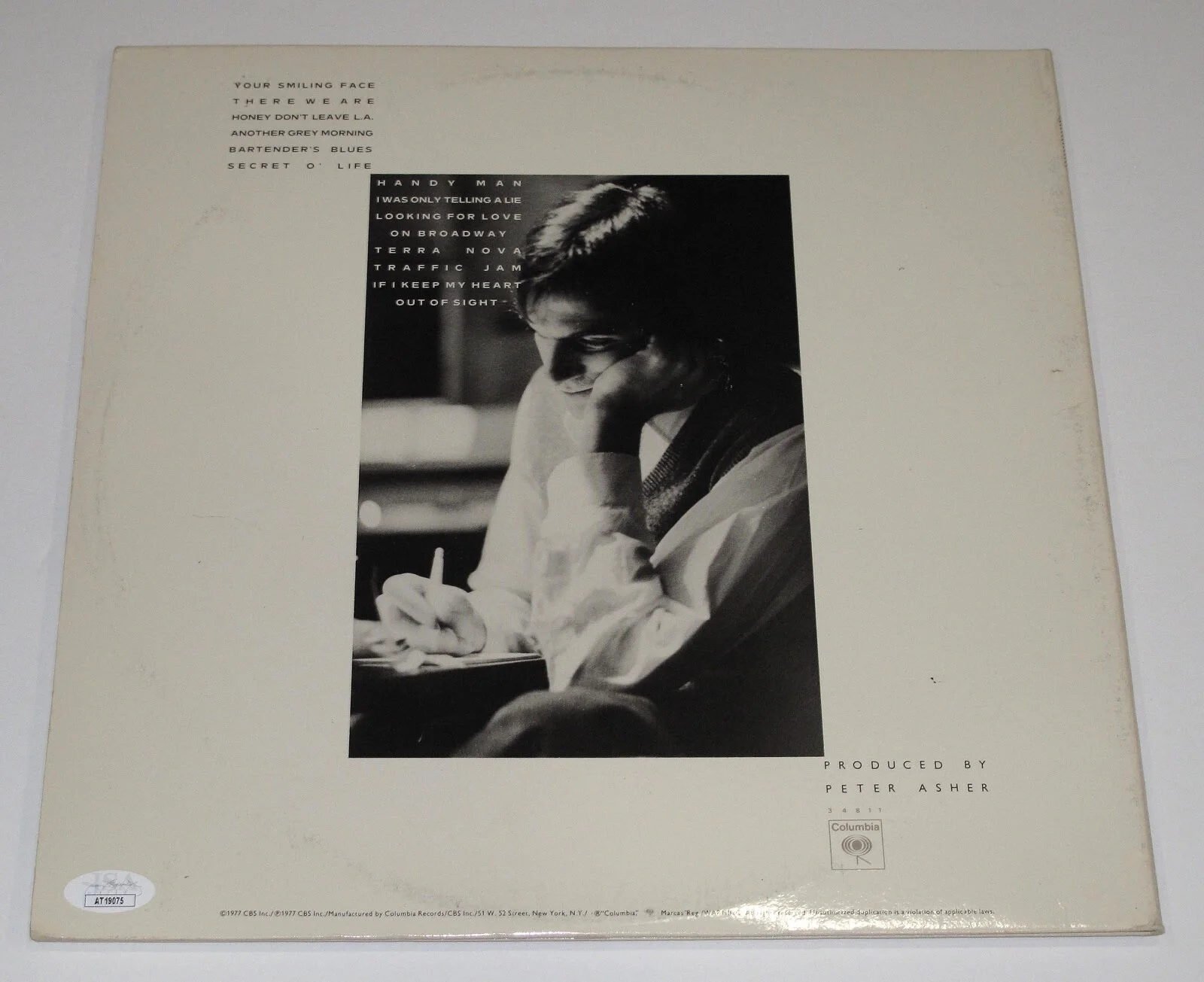 JAMES TAYLOR — James Taylor signed "JT" Vinyl Album LP Autographed SINGER Handy Man JSA COA, изображение 4