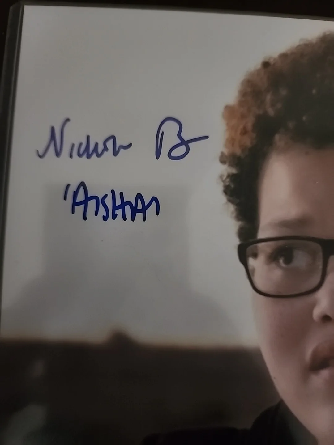 Nichole Brown As Aisha Robison On Cobra Kai Signed 8×10 Photo, изображение 2