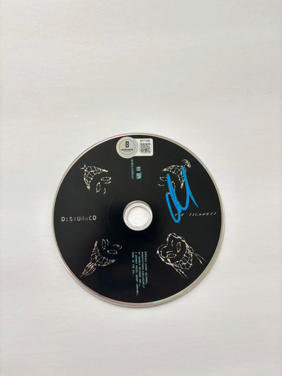 DAVID DRAIMAN SIGNED DISTURBED DOWN WITH THE SICKNESS CD FRAMED BAND BAS, image 2