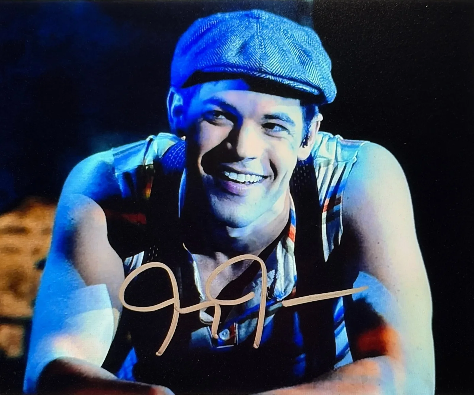 Jeremy Jordan — Jeremy Jordan Signed•*Newsies* on Broadway Jack Kelly•8 x 10•Tony Nominee•w COA