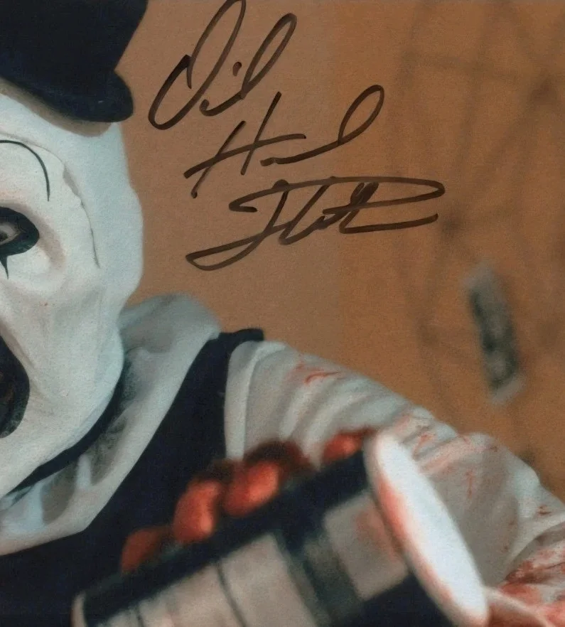 David howard Thornton — "Terrifier 2" - DAVID HOWARD THORNTON - Salt Scene - Signed 8x10 W/COA, image 2