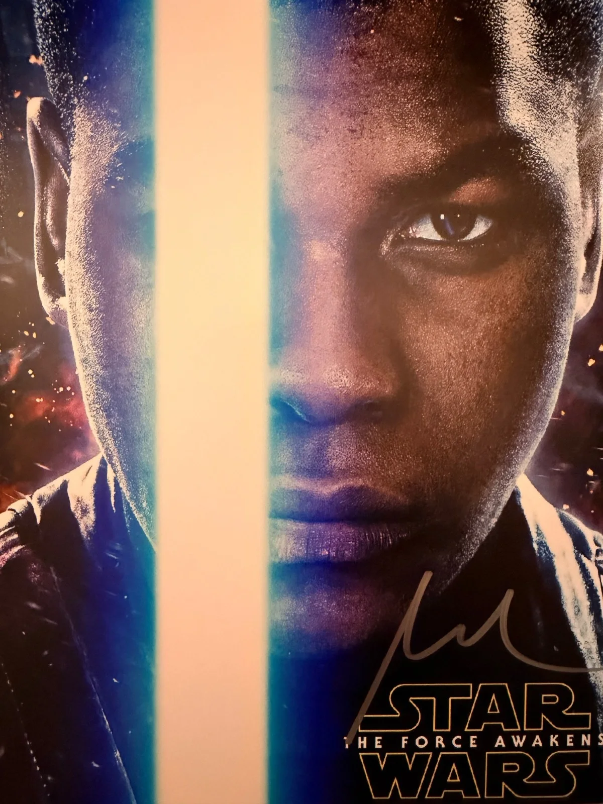 John Boyega — John Boyega Signed 8x10 Photo – Finn Star Wars Force Awakens – w/COA
