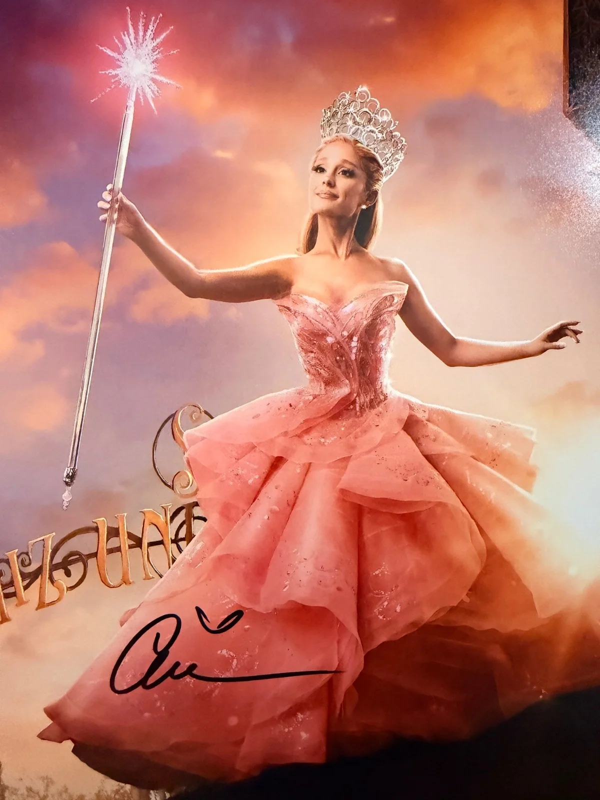 Ariana Grande — Ariana Grande Signed 8x10 Photo as Glinda – Wicked Movie – w/COA