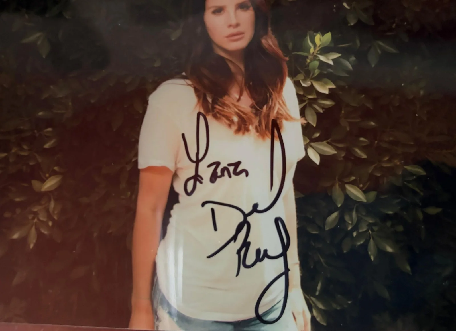 Lana Del Rey — LANA DEL REY SIGNED AUTOGRAPH 5X7 PHOTO PSA ENCAPSULATED RARE VINTAGE SEXY HOT E, изображение 2