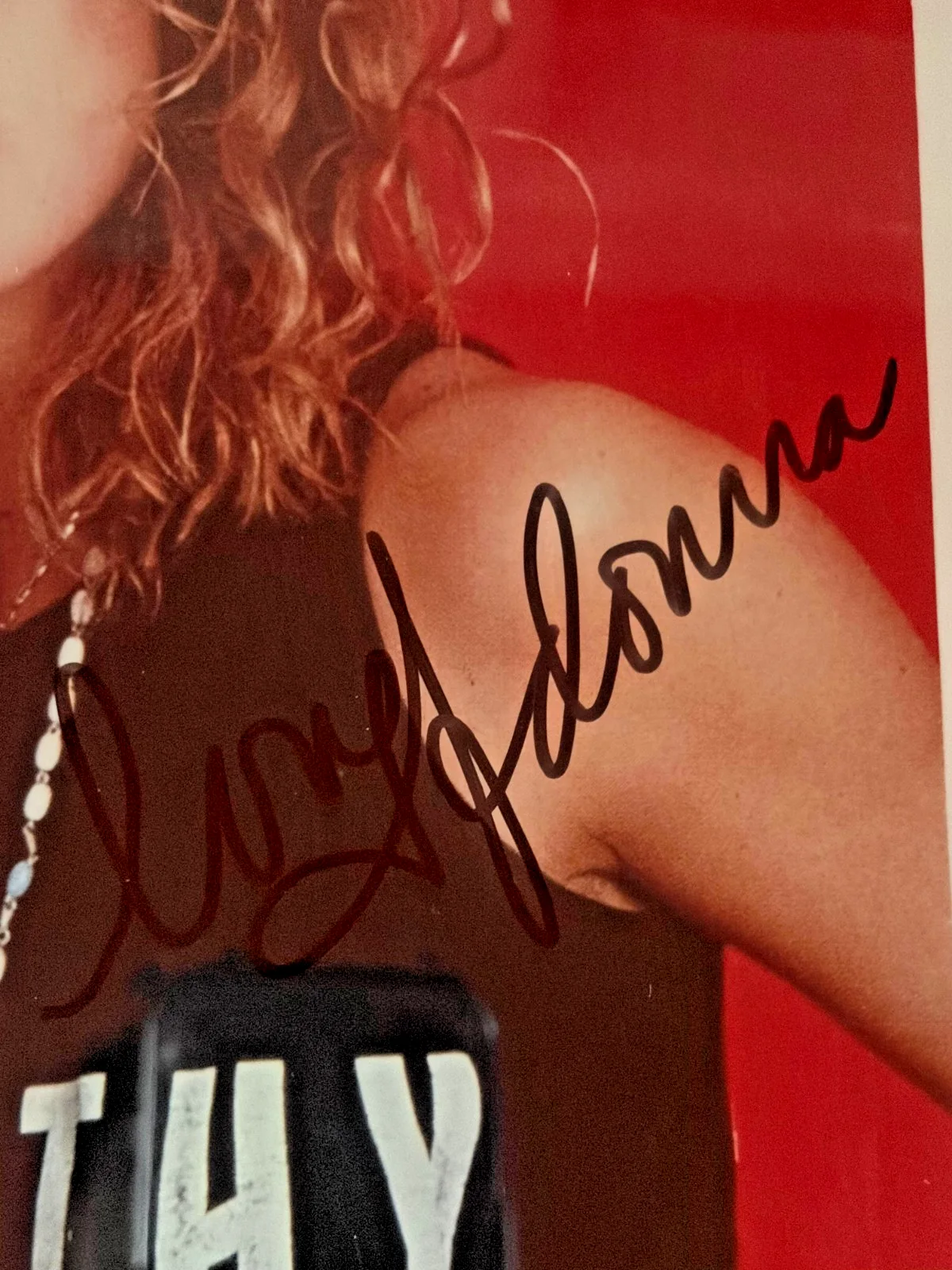 Madonna — MADONNA SIGNED AUTOGRAPHED 8X10 PHOTO PSA ENCAPSULATED VINTAGE MATERIAL GIRL A, image 2