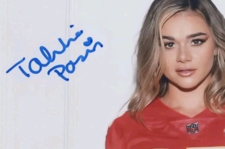 Tahlia Paris — Heat Alert!!! - Playboy's 'TAHLIA PARIS' - Signed 8x10 Photo W/COA, изображение 2