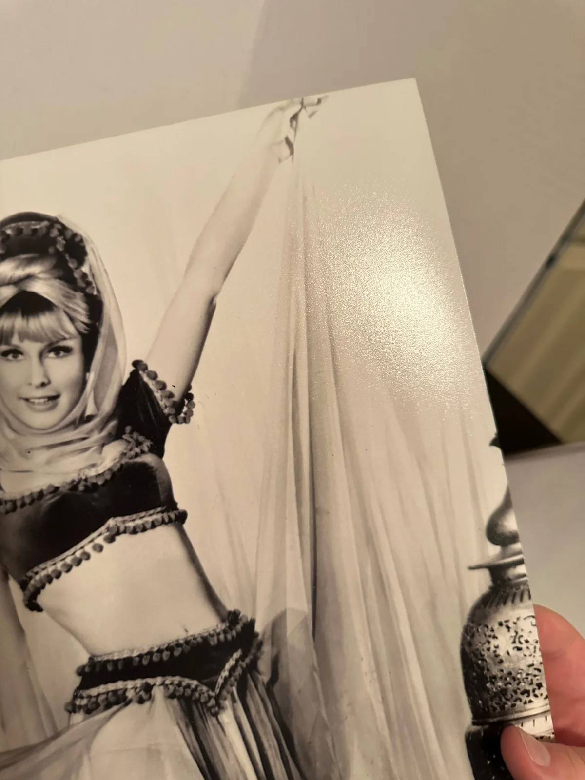 BARBARA EDEN — BARBARA EDEN HAND SIGNED AUTOGRAPH 11X14 PHOTO "I DREAM OF JEANNIE" BECKETT, изображение 4