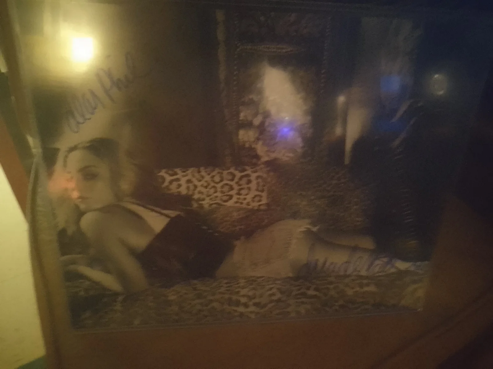 Drea De Matteo — Framed Original Authentic Drea De Matteo "The Sopranos" Autographed Photo, image 3