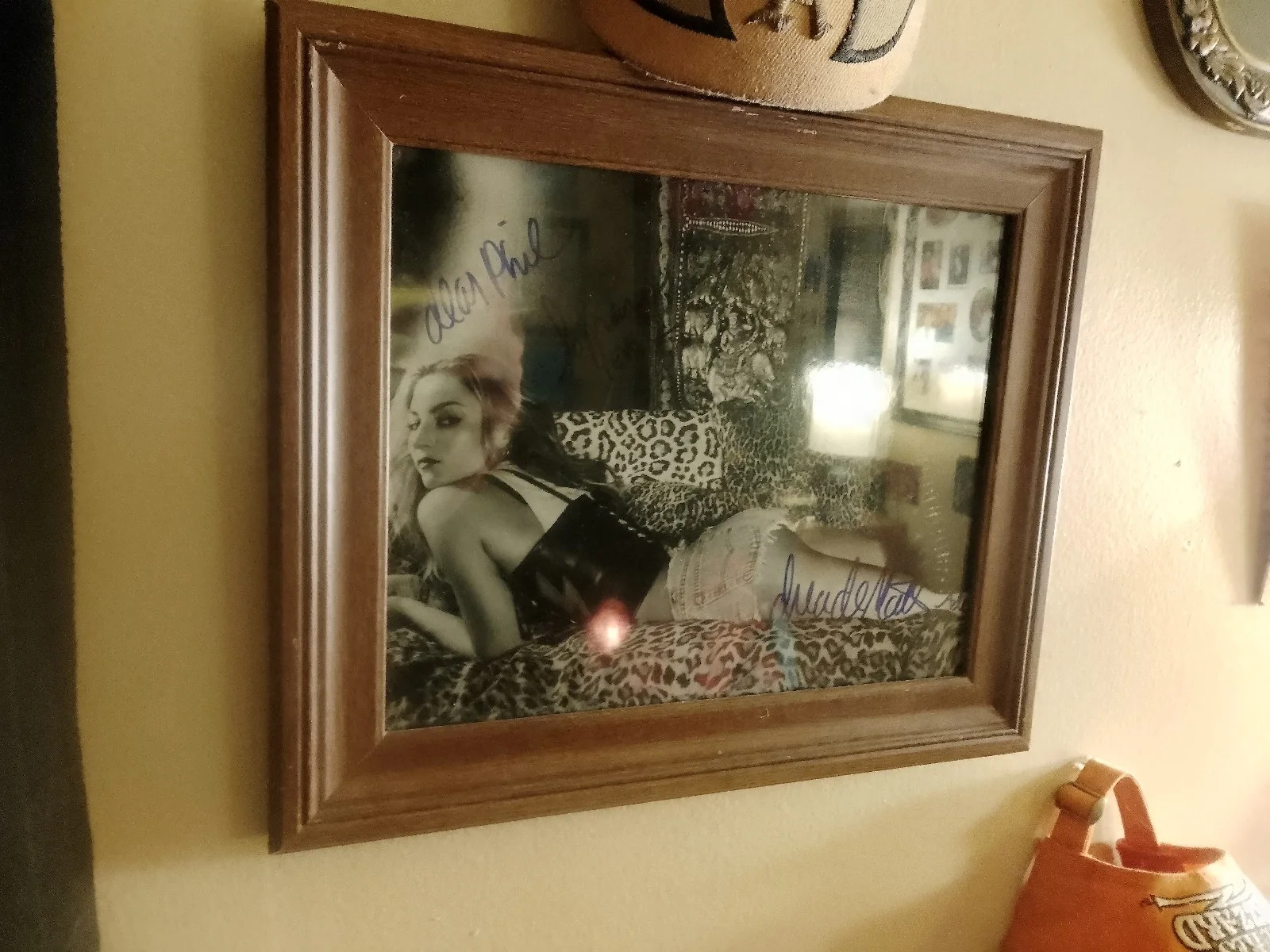 Drea De Matteo — Framed Original Authentic Drea De Matteo "The Sopranos" Autographed Photo, image 4