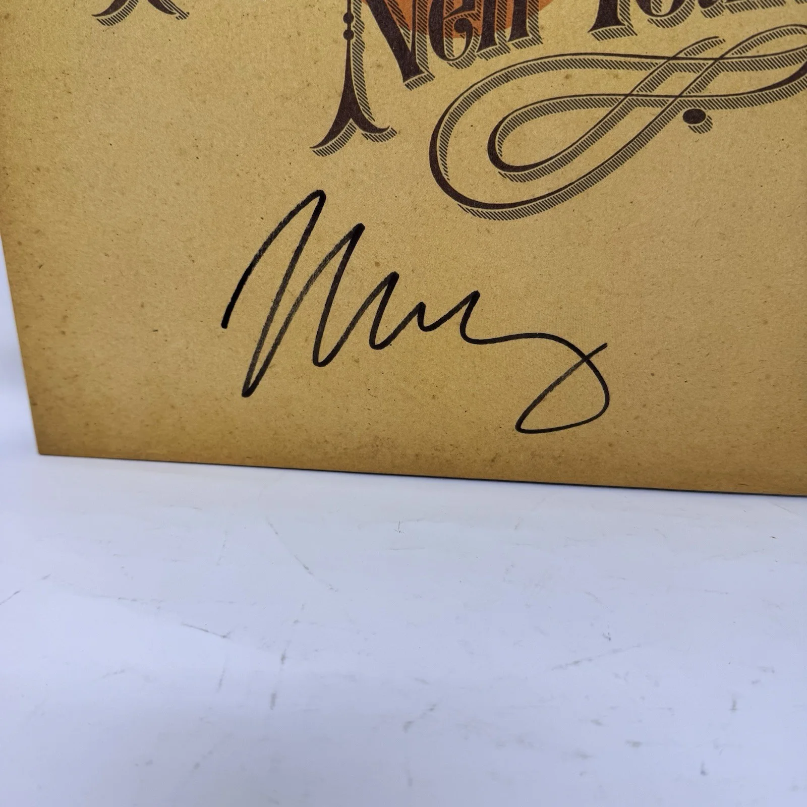 Neil Young — Neil Young Signed Autograph Harvest Vinyl Record Album LP CSNY ACOA COA, image 3