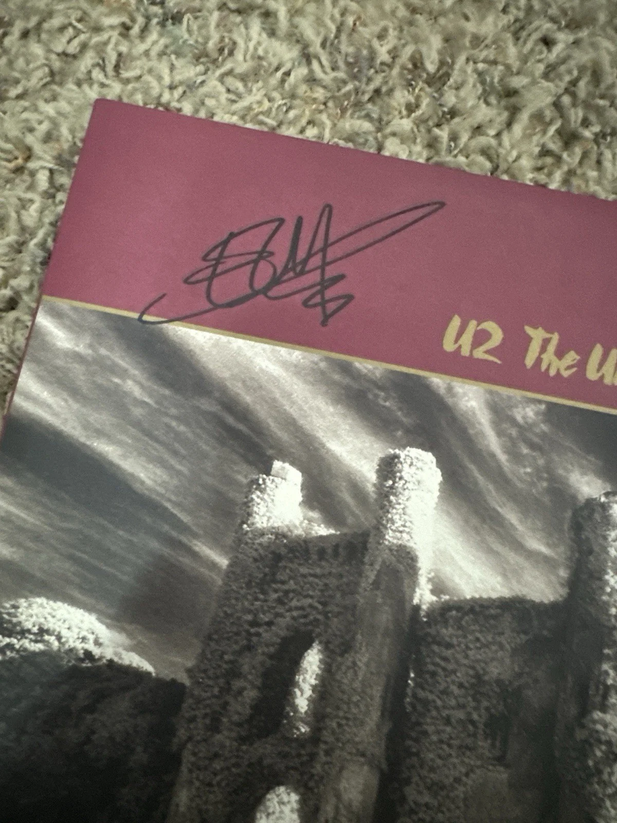 U2 The Edge signed autographed The Unforgettable Fire Vinyl Record LP PSA/DNA CO, изображение 2