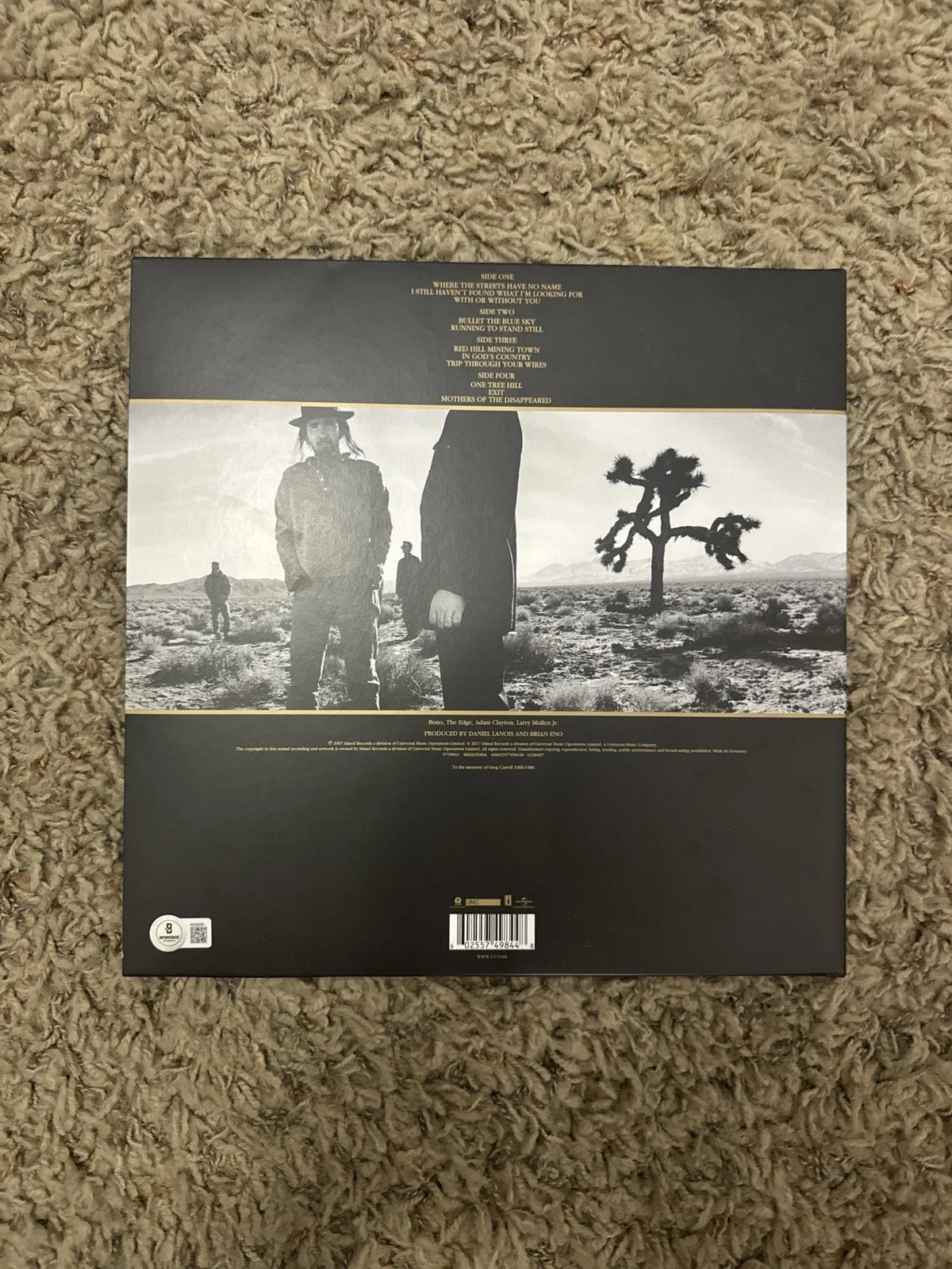 U2 BONO and The Edge signed autographed Joshua Tree Vinyl Record LP PSA/DNA LOA, image 4