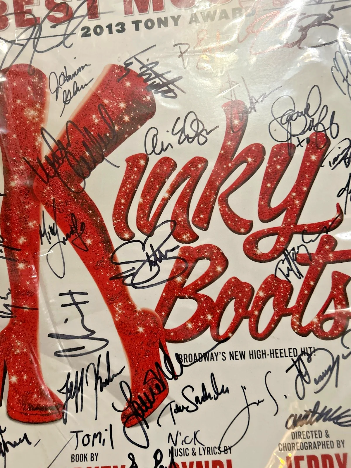 Cast — Kinky Boots poster autographed by the cast 2013 Tony award winning broadway show, изображение 2