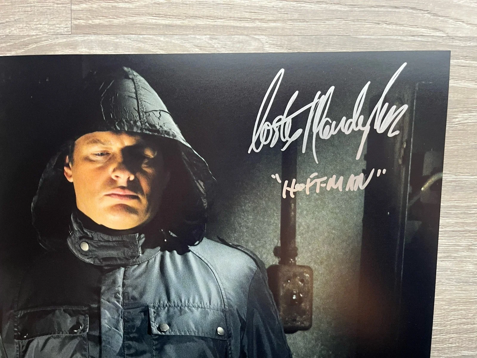 Costas Mandylor — Costas Mandylor Signed Saw 11x14 Photo JSA COA Detective Hoffman Jigsaw Horror, image 3
