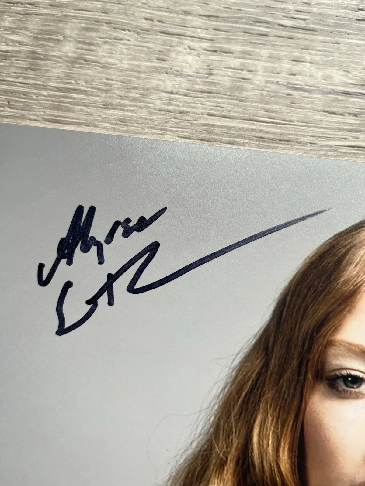 Alyssa Sutherland — Alyssa Sutherland Signed 11x14 Photo JSA COA Evil Dead Rise Vikings Aslaug, image 4