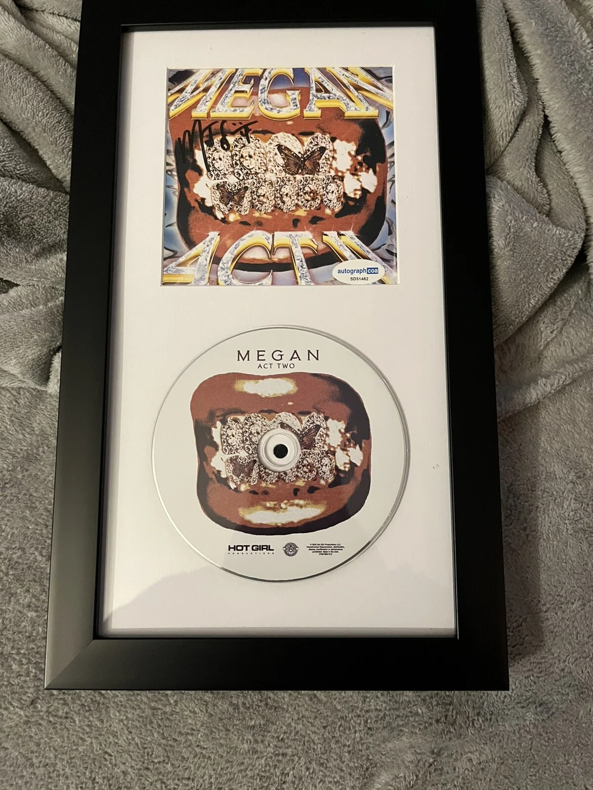 Megan Thee Stallion Act 2 II SIGNED FRAMED CD Autographed Auto ACOA, image 3