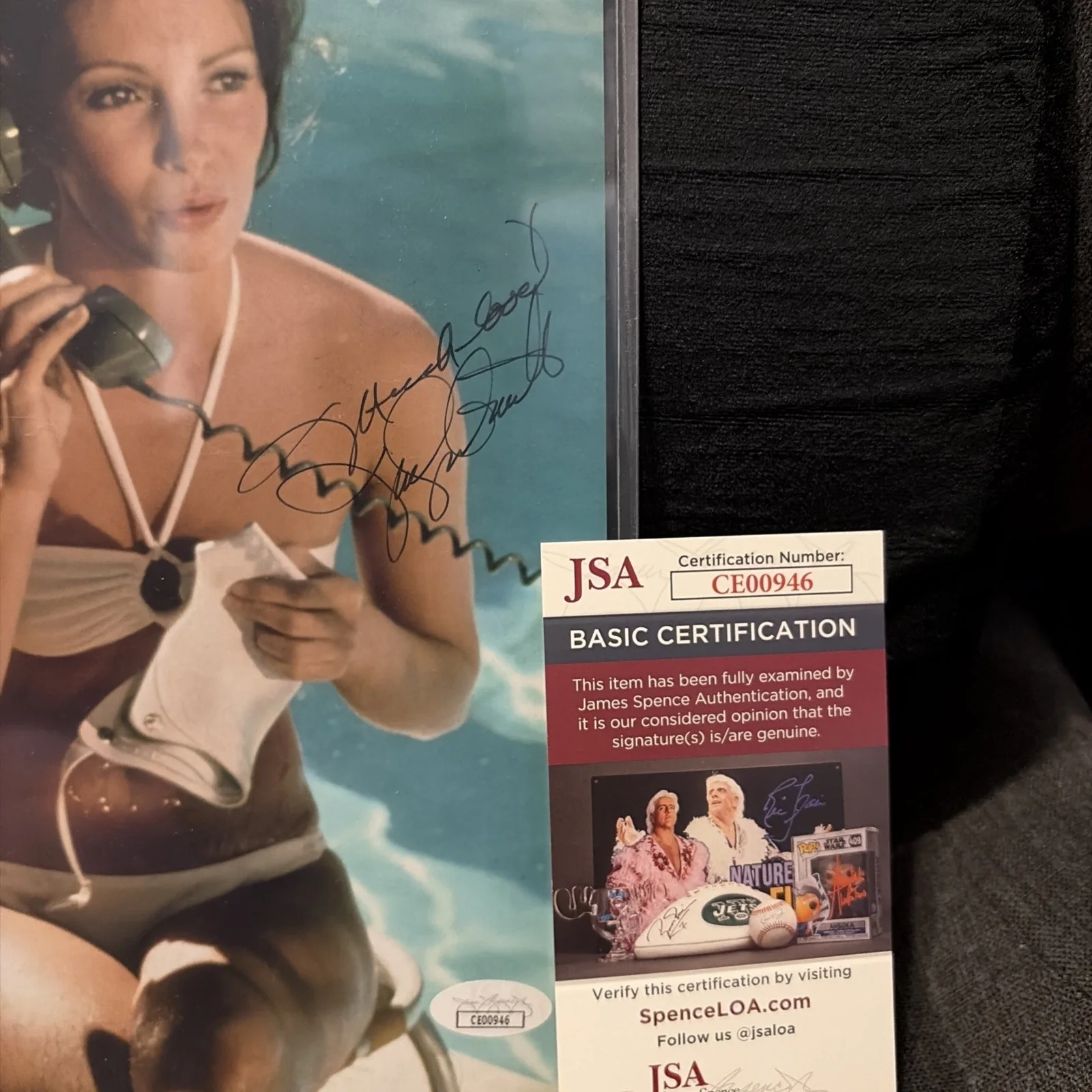 JACLYN SMITH — JACLYN SMITH SIGNED AUTOGRAPH CHARLIE'S ANGELS 8X10 PHOTO JSA COA, изображение 4