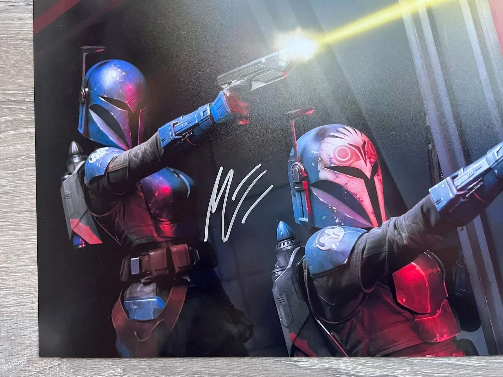 Mercedes Varnado — Mercedes Varnado Signed 11x17 Photo JSA COA Star Wars Mandalorian Sasha Banks, изображение 3