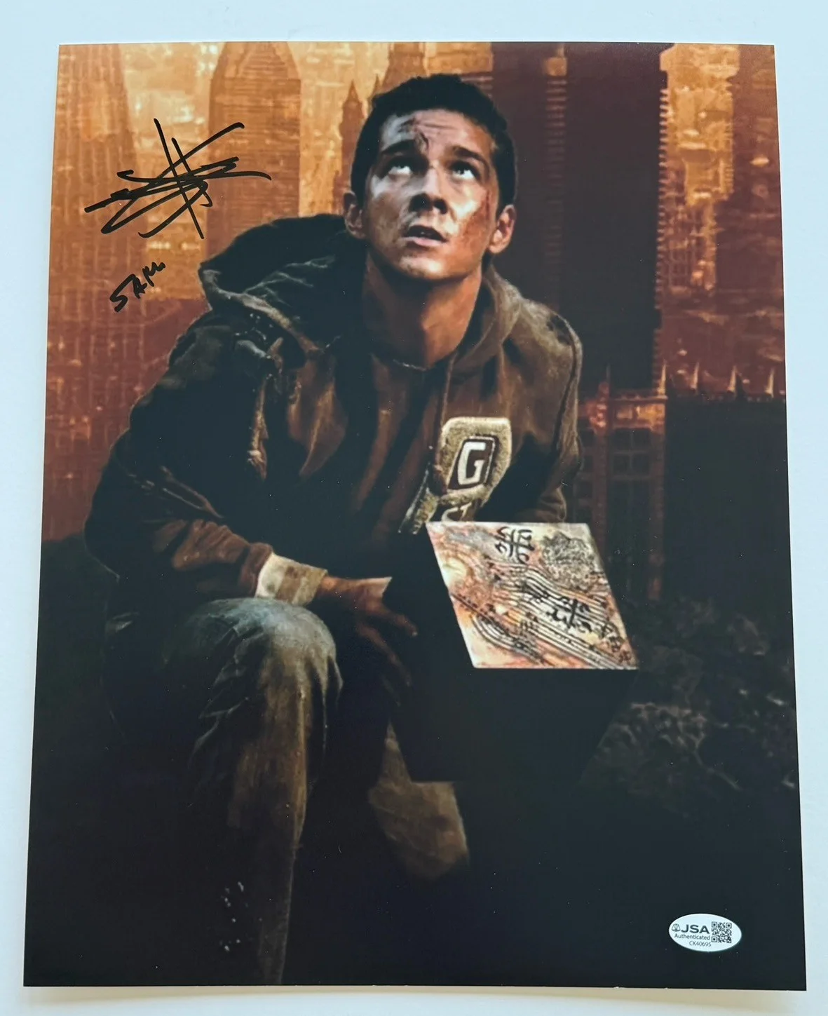 Shia LaBeouf — Shia LaBeouf SIGNED Transformers 11x14 photo EXACT PROOF Holes Disturbia JSA A, image 2