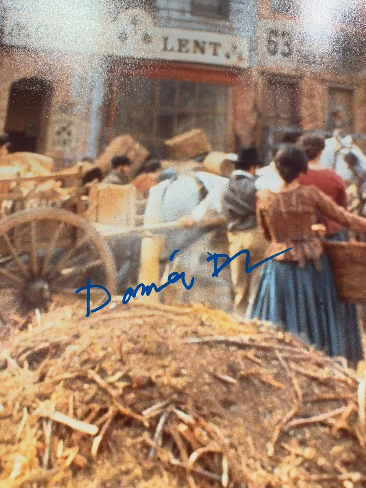 DANIEL DAY-LEWIS SIGNED 16X20 PHOTO AUTO BECKETT BAS COA, image 2