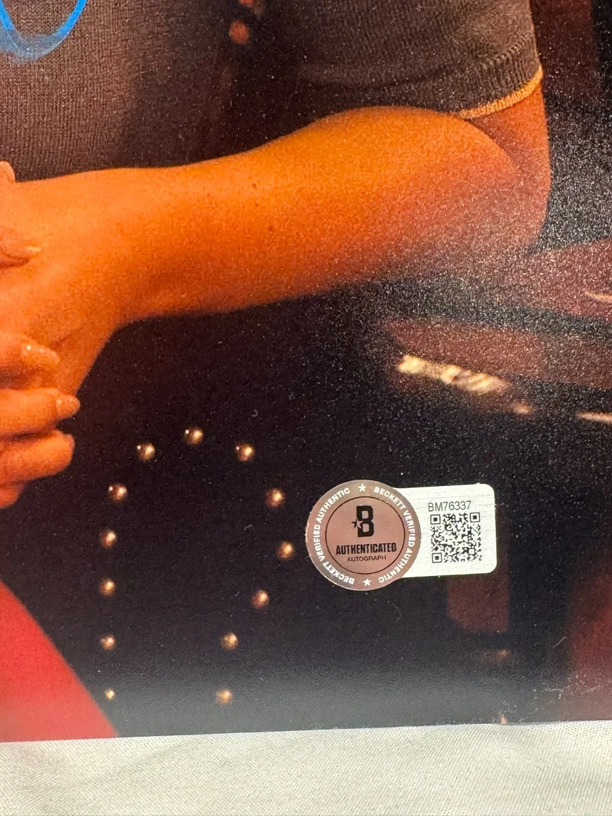 CAMILA MENDES LILI REINHART DUAL SIGNED 11X14 PHOTO RIVERDALE AUTO BECKETT COA, изображение 2