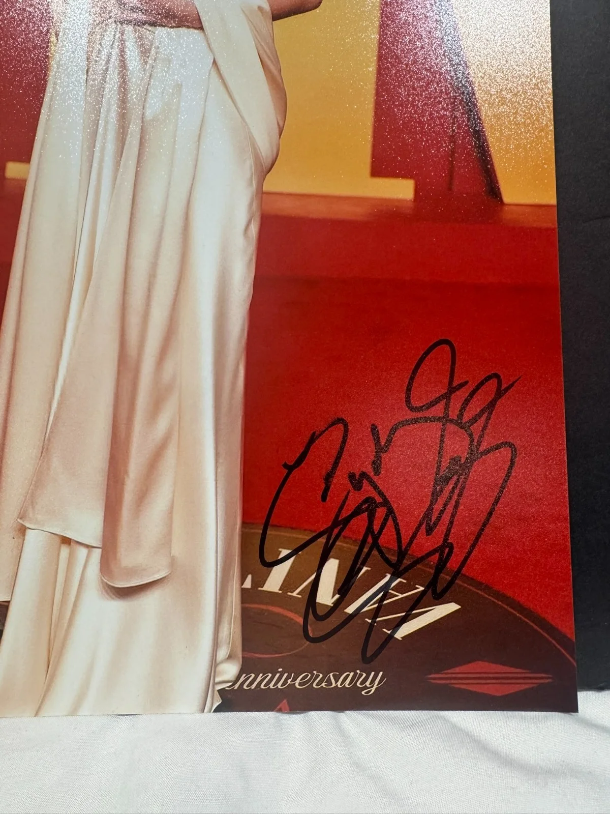 SYDNEY SWEENEY SIGNED 11X14 PHOTO BEAUTIFUL SEXY AUTO BECKETT BAS COA RARE, изображение 2