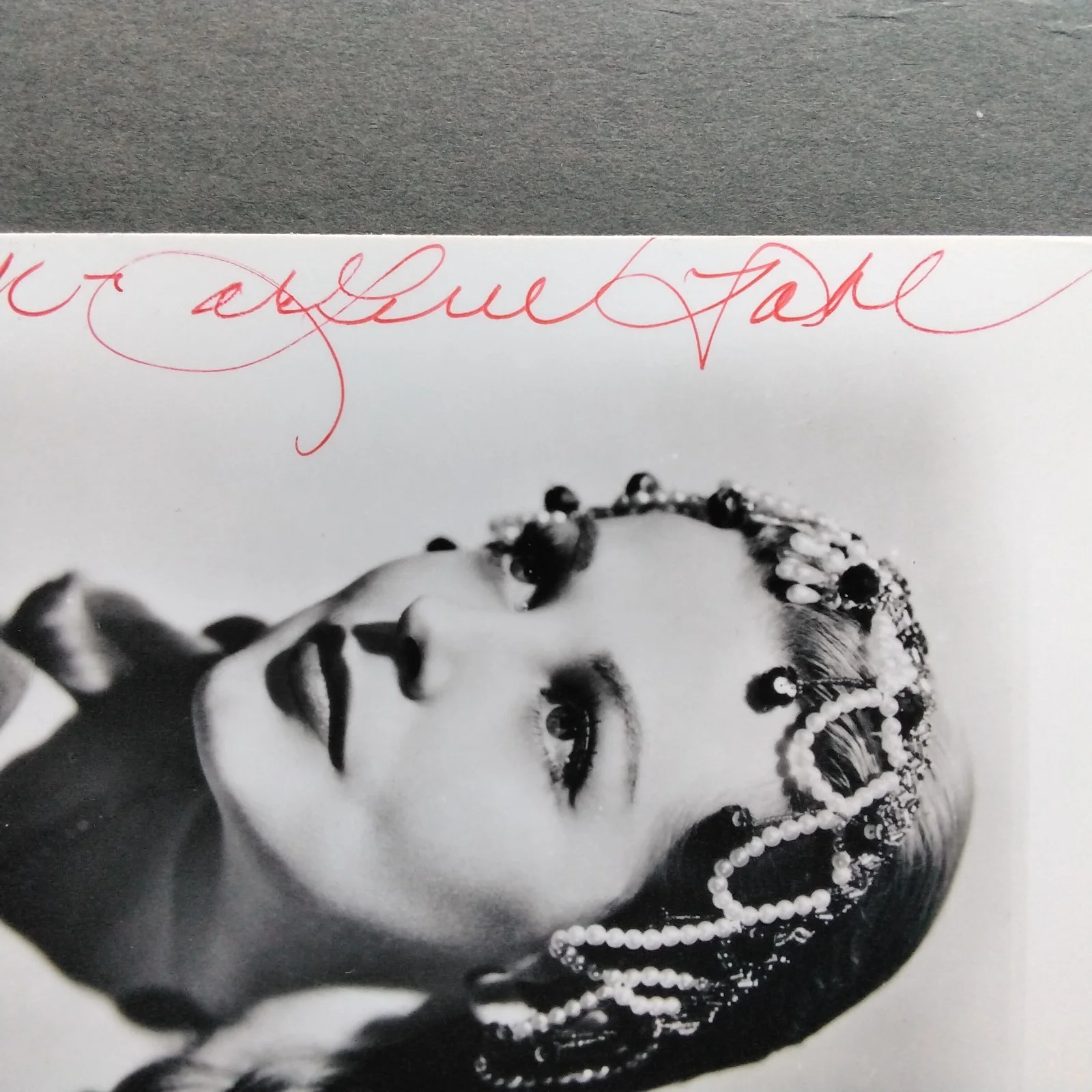 Arlene Dahl SIGNED Photo Movie TV Actress Journey Center Earth Wild Irish Rose, изображение 5