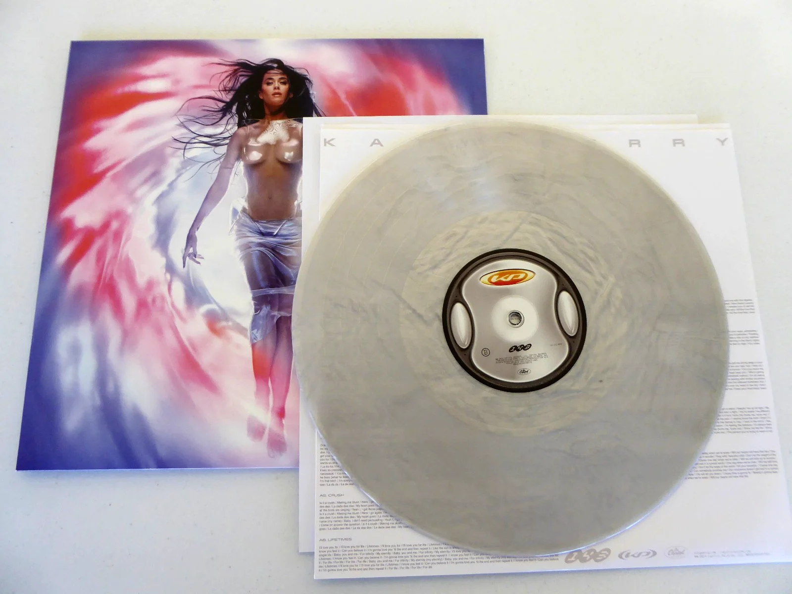 Katy Perry Authentic Signed 143 Record Music Vinyl LP Autographed, JSA COA, image 4