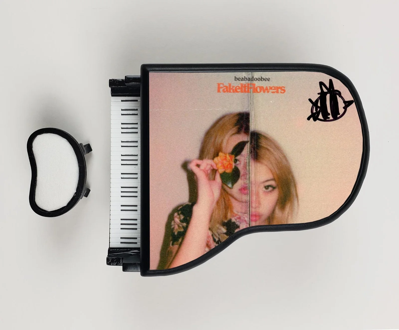 Beabadoobee — Beabadoobee Autographed Signed Custom Toy Mini Piano FakeItFlowers ACOA
