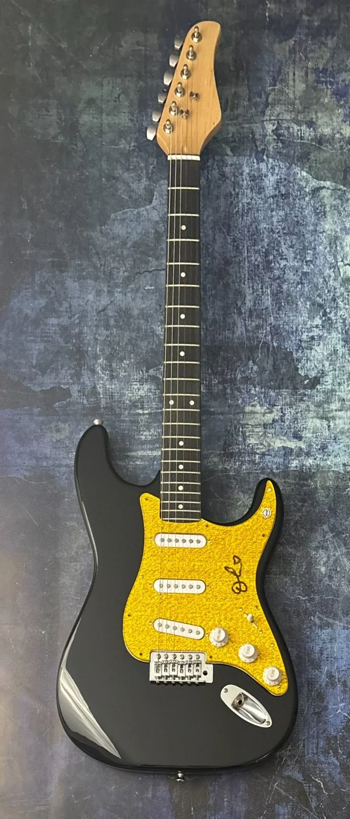GFA Bring Me The Horizon Band * OLI SYKES * Signed Electric Guitar PROOF COA, image 2