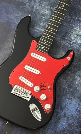 GFA Just About Over You * PRISCILLA BLOCK * Signed Electric Guitar PROOF COA, image 4