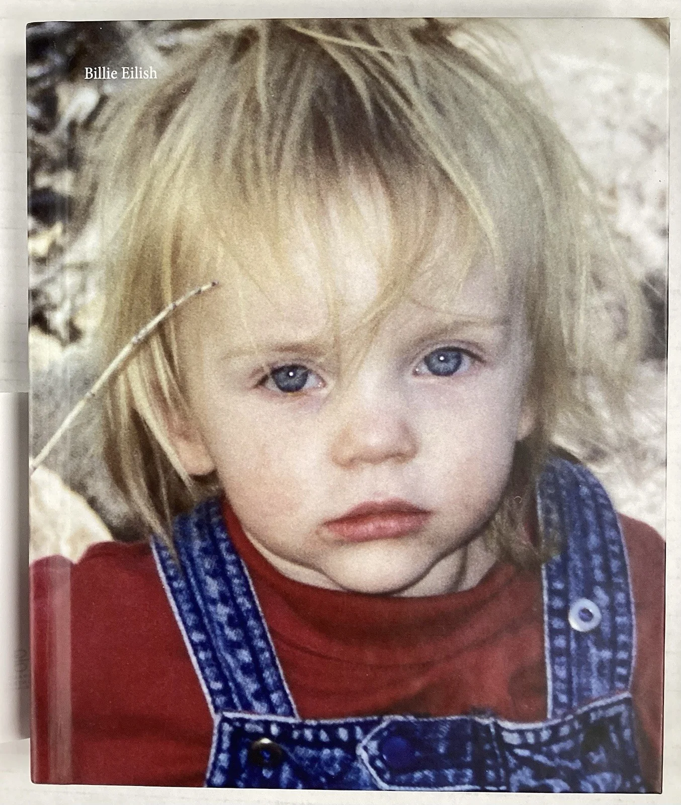 Billie Eilish Signed Book By Memoir HCB Music Singer 1st Edition Autograph JSA, изображение 3