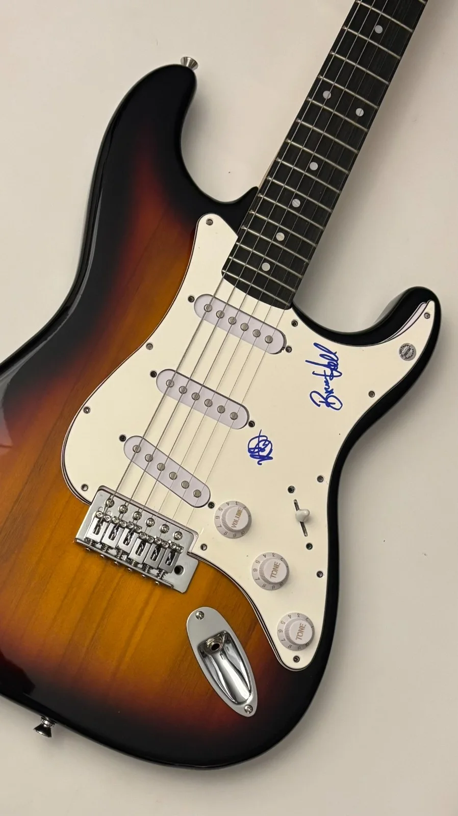 GFA Bruce Hall & Neal Doughty * REO SPEEDWAGON * Band Signed Electric Guitar COA, image 5