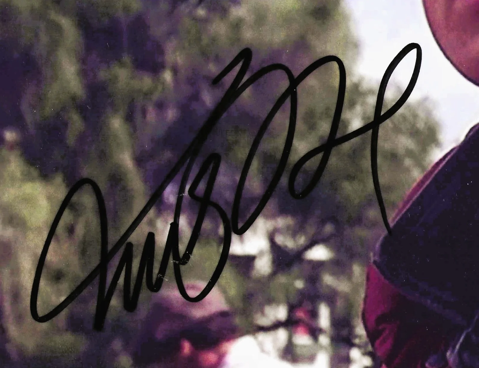MICHAEL J. FOX Signed BACK TO THE FUTURE as Marty McFly 8 ¼ x 11 ¾ w. COA, изображение 2