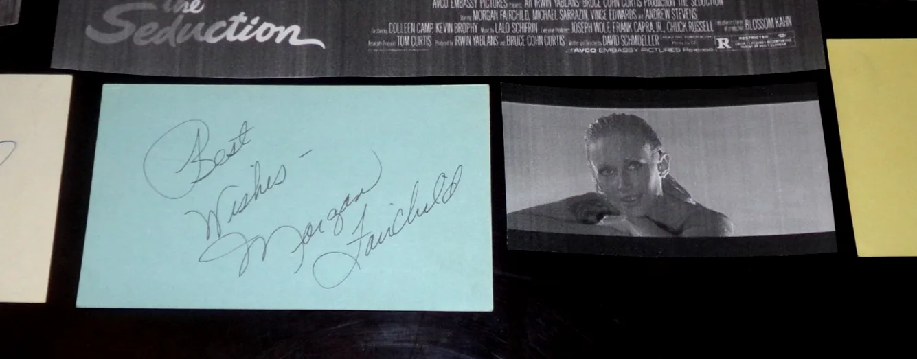 Morgan Fairchild Andrew Stevens Michael Sarrazin Vince Edwards — The Seduction Movie Cast Autographed Index Cards Fairchild Sarrazin Stevens Camp, изображение 2