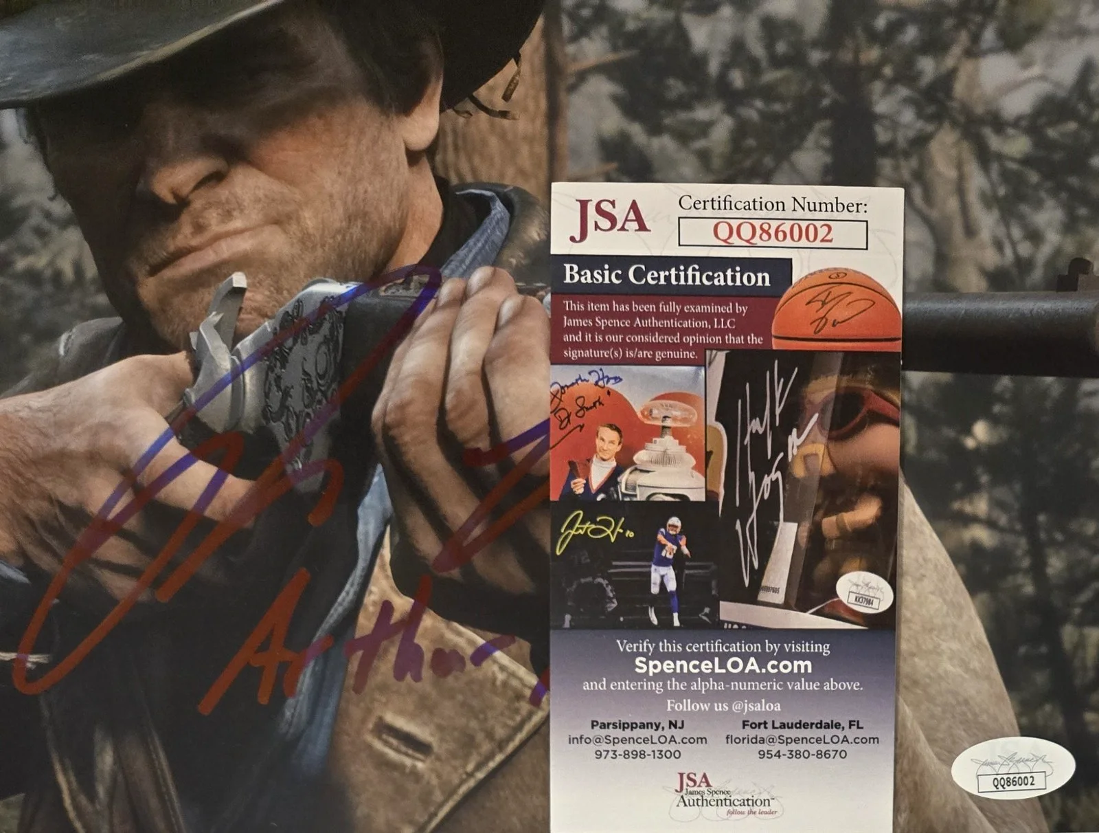 Roger Clark — Roger Clark Signed Photo RDR Red Dead Redemption Arthur Morgan Autograph JSA COA, image 2