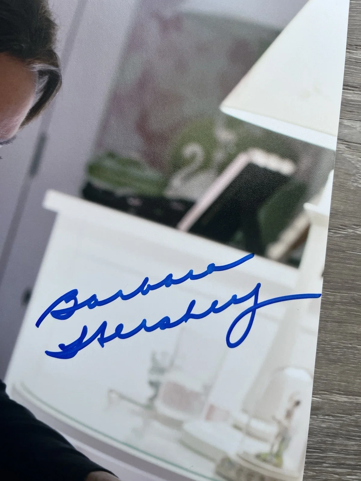 Barbara Hershey — Barbara Hershey Signed Black Swan 11x14 Movie Photo JSA COA, изображение 4