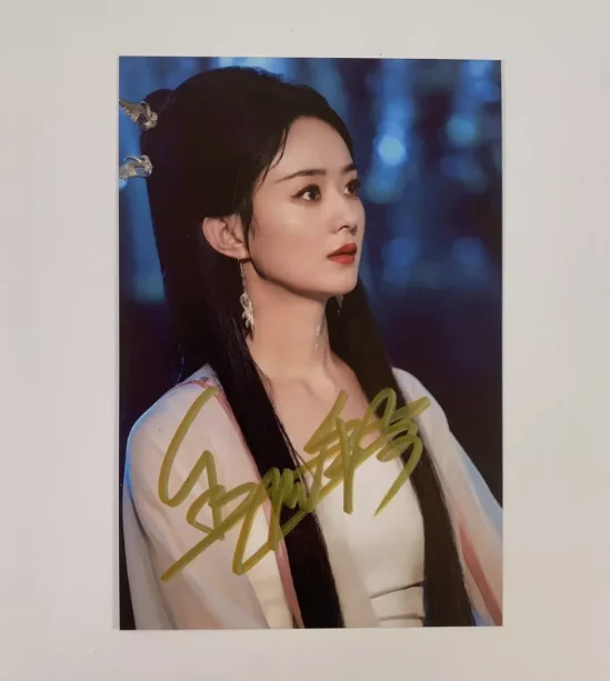 Zhao Liying's Signature 6-Inch Celebrity Autographed Photo, изображение 2