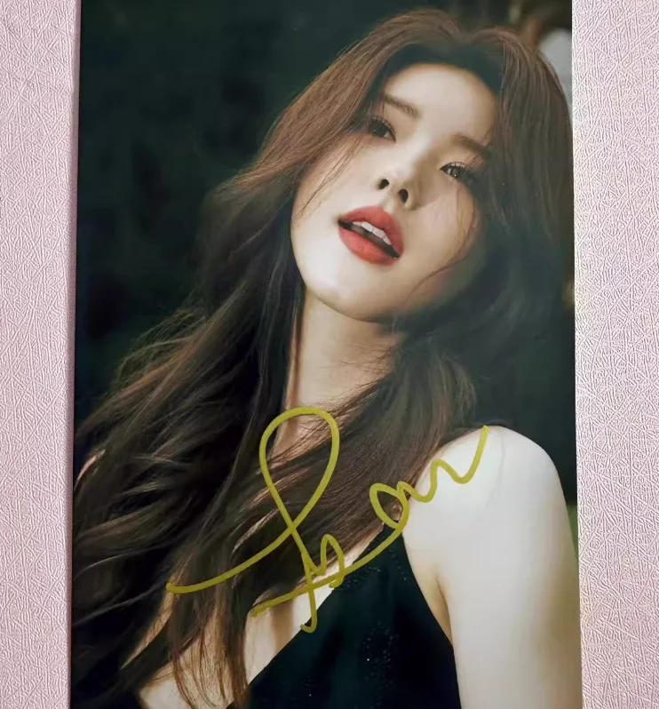 赵露思 Zhao Lusi Handwritten signature photo Celebrity support 6-inch photo, изображение 4