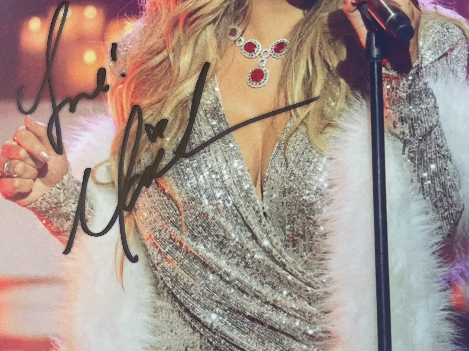 Mariah Carey Hand Signed Autograph - 8 x 12 Photo W/COA, изображение 4