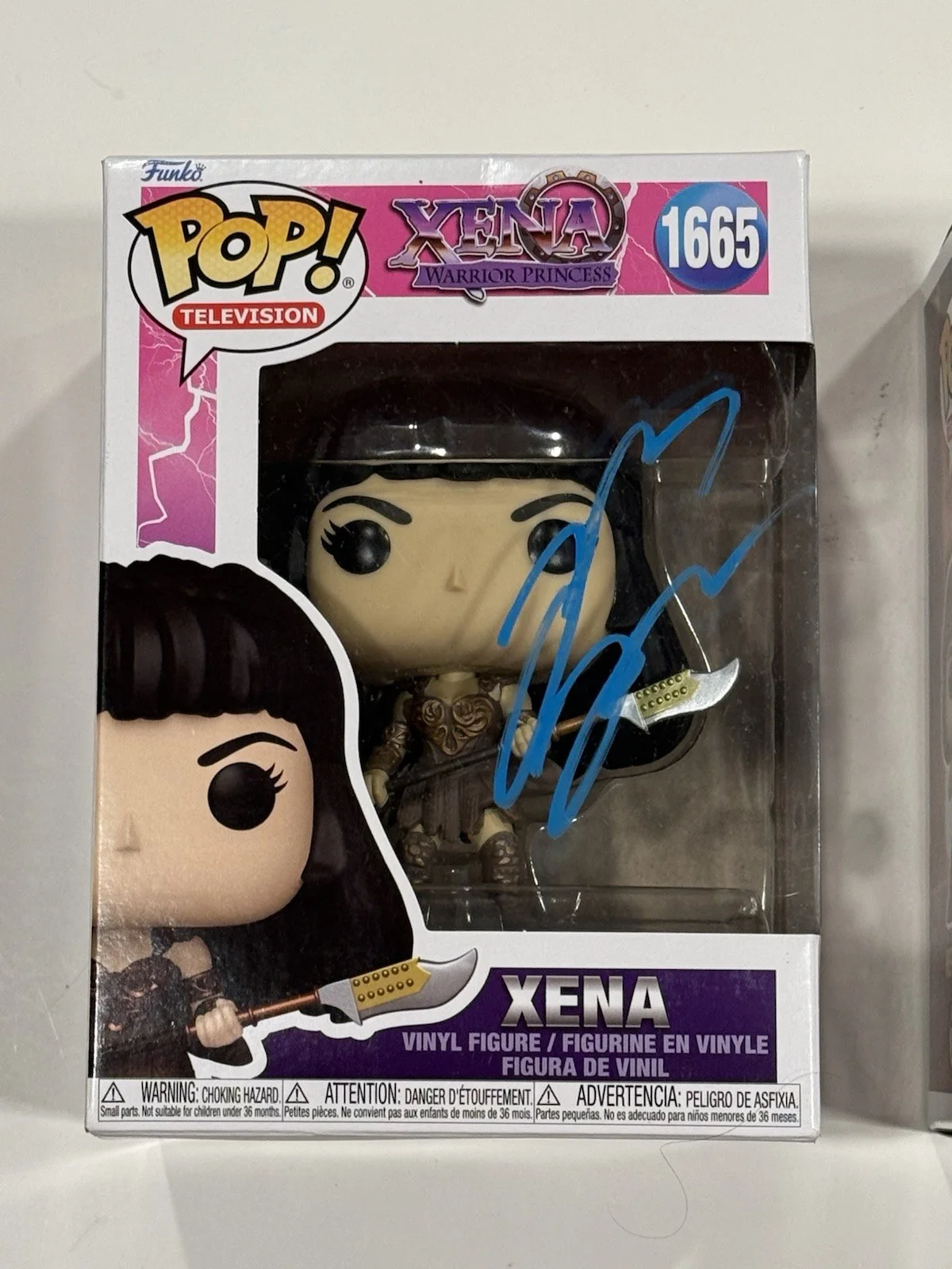 Lucy Lawless — Lucy Lawless Signed Xena & Kevin Sorbo Signed Hercules Funko Pop! Set PSA/JSA, image 2