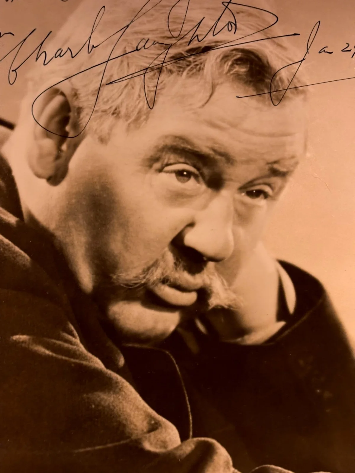 Charles Laughton Very Rare Autographed 8/10 Photo '50, image 4